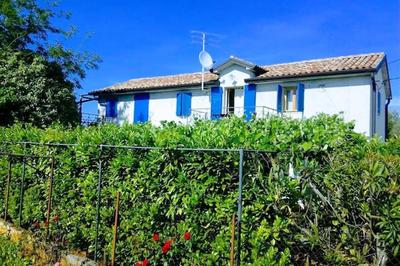Comfortable Apartment in Zambratija, 40 m², near beaches.