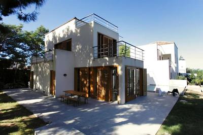 Spacious Villa in Altavilla Milicia with Private Pool