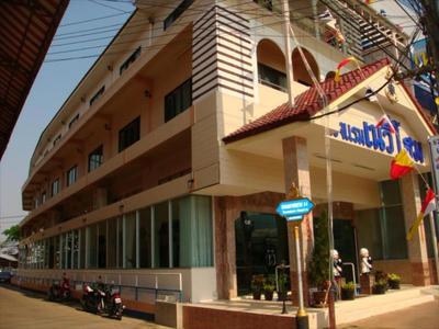 NAVY HOME HOTEL โรงแรมเนวี่โฮม