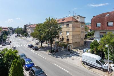 Duplex Apartment Kvaternik Square