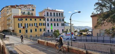 Romantic Marina