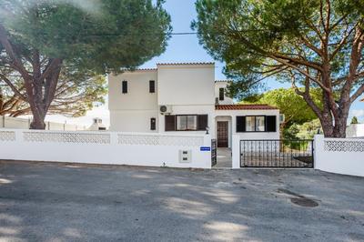 Villa Protea - 5 bedroom, beach, air-con, wifi