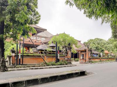 Hotel O Ratu