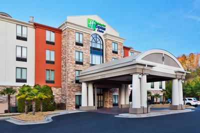 Holiday Inn Express Rome-East by IHG