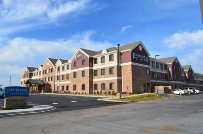 Staybridge Suites Bowling Green by IHG