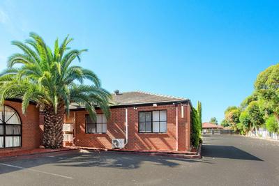 Comfort Hotel Dandenong