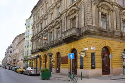 ORANGEHOMES two bedroom apartment Ráday str.
