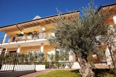 4 Village centre Lenno homes with pool-by Italian Apartments TERRAZE, SPESE, SOPRA SPESE, SPESE II
