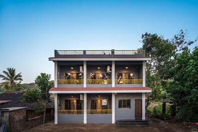 The Beach House only for Family
