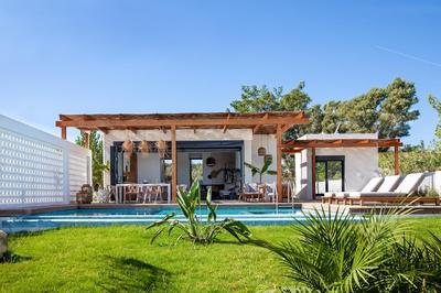 Sun 'n Chill, Boutique Apartments & Beach Villa