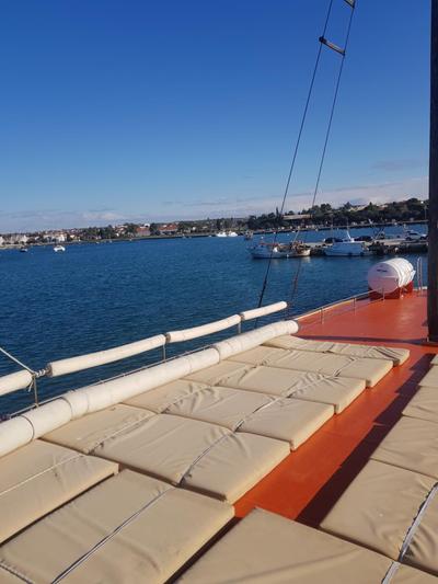 Boat & breakfast