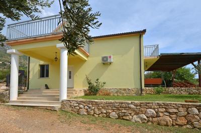 Holiday Home Nevenka
