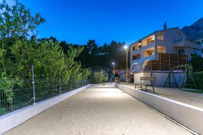 Apartments Fiona - away from city crowds