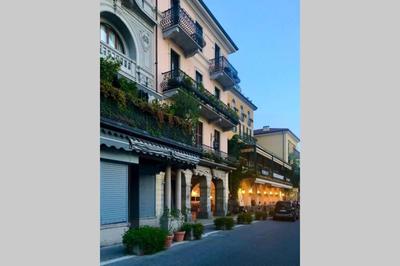 Casa Bellagio Beach: Pool, 100m Lake & near City