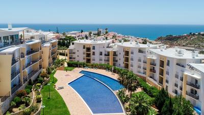 BnB Homes Ocean view Apartment with 3 spacious Terraces, 2 Swimming pools & Tennis court