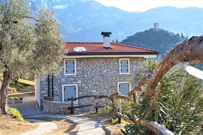 Chalet Laghel - Holiday Home Garda Trentino
