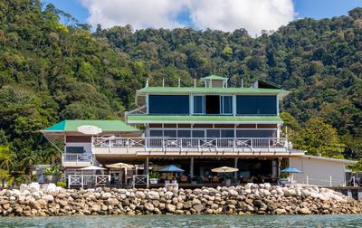 Amaka Ocean Living Lodge