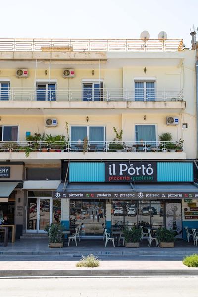 Stork House family Nafplio