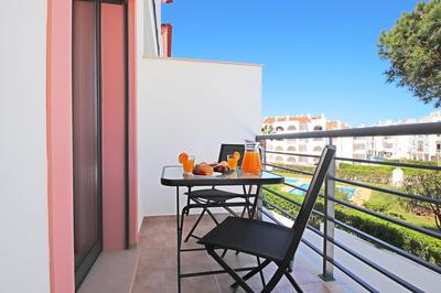 Apartment Caracas 2 by Algarve Vacation