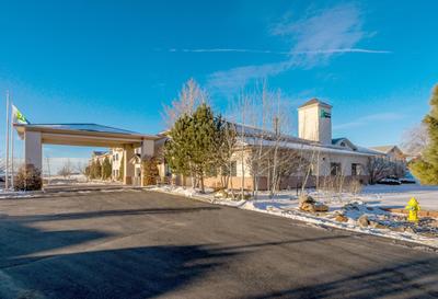 Holiday Inn Express Hotel & Suites Raton by IHG