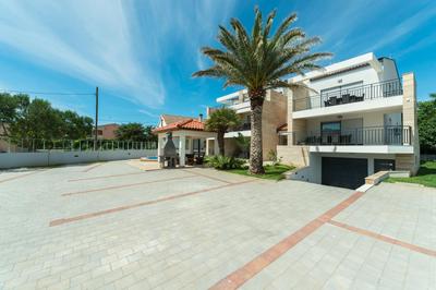 Villa Mirakul
