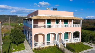 Aris Paschalia Studios