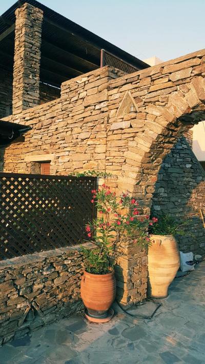 family home with a fantastic sea view, 5 minutes from the beaches