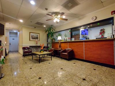Athens Hotel & Suites