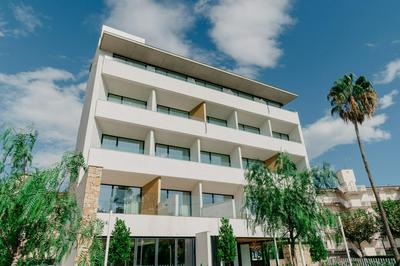 Instants Boutique Hotel - Adults Only