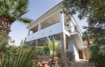 Modern Apartment in San Giorgio Timpirussi, Sea View, 90 m²