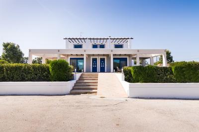 The "Perfect Beach House" Villa