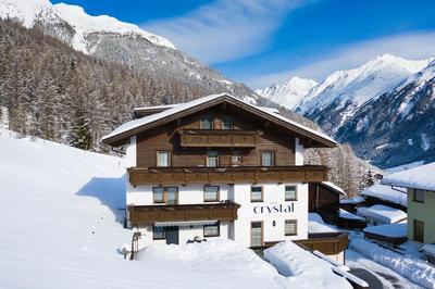Haus Crystal