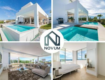NEW Luxurious 4-BDRM Villa next to Beach/Golf — La Finca