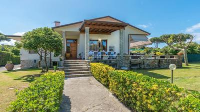 Il Renzito 8, Emma Villas