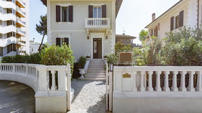 VILLA CORONA 8, Emma Villas