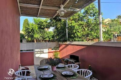 Lefko's House - Contemporary, Fully Renovated House