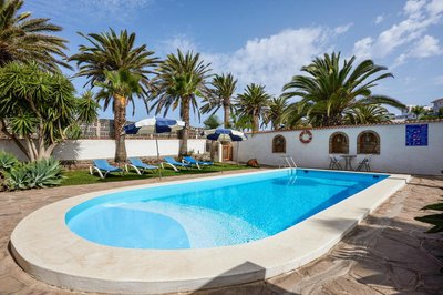 Charming House in Buenavista del Norte with Shared Pool