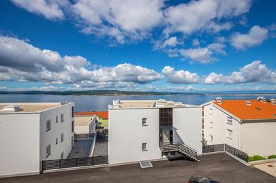 Apartments in Crikvenica 41205