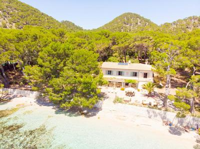 Villa Señorial primera linea de playa