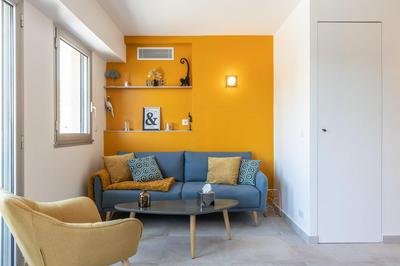 Cannes Center, Renovated Apartment with Balcony, Ideal for Holidays or Congress!