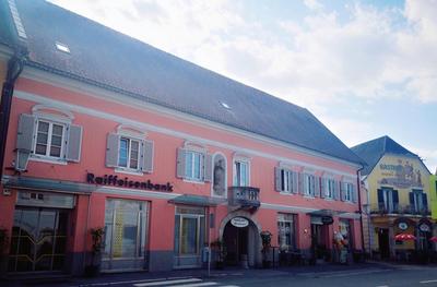 Raiffeisenhof Appartements