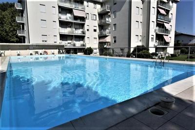 ELENA ATTICO con TERRAZZA, SOLARIUM VISTA MARE e piscina condominiale