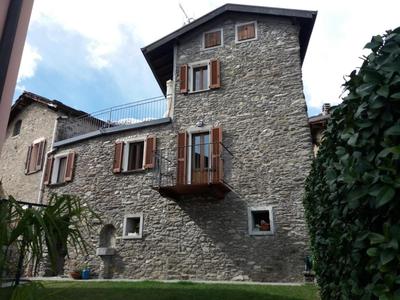 Independent Stone House with Lake View
