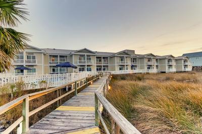 Palm Suites Trademark Collection by Wyndham