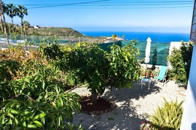 Charming house in Icod de los Vinos with garden 70 m²