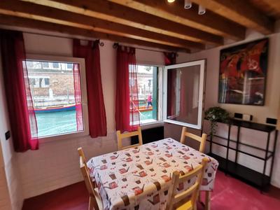 Apartment 6518