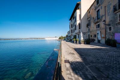 Maniace Suites Terrace Sea View