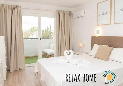 NEW Apt Relax Home a 150 m del mar, WIFI y Piscina