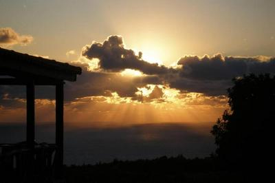 Dreamcatcher villa: Infinity pool, Sunset, Seaview