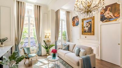 Luxury 3 Bedroom 2 Bathroom Palace Apartment - AC - Louvre